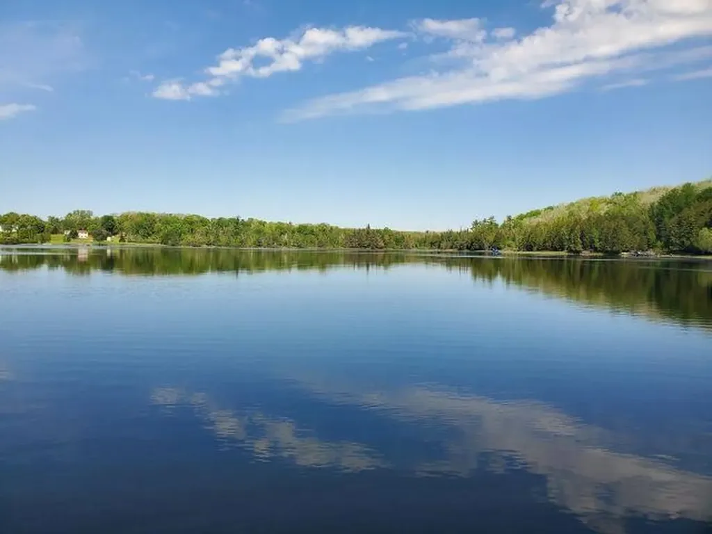 5319 S Lakeview Edwards Township MI 48661