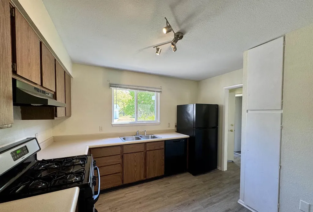 9502 B Montana Street Oscoda Charter Township MI 48750