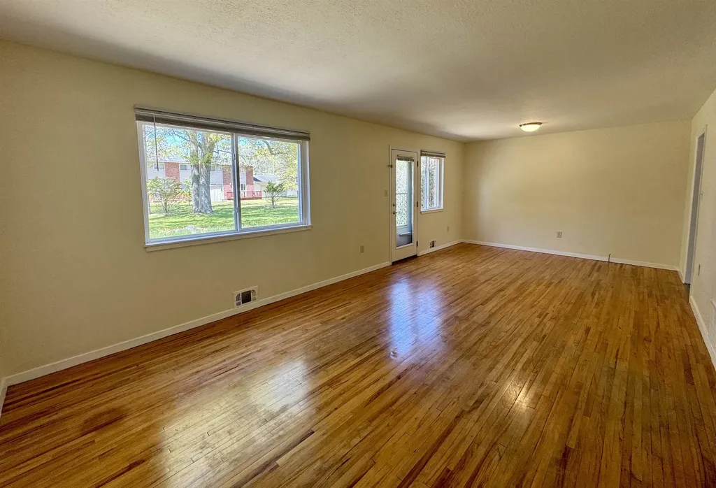9502 B Montana Street Oscoda Charter Township MI 48750