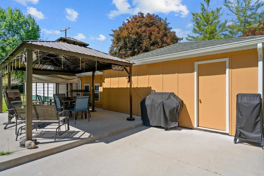 2670 Plainfield Road Plainfield Township MI 48739