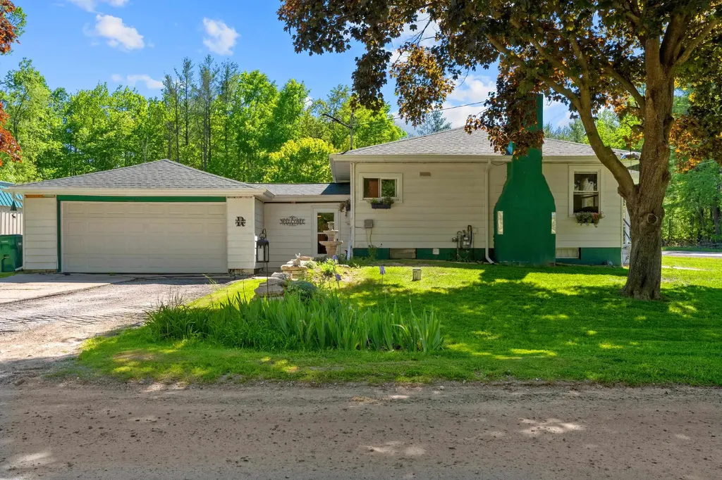2670 Plainfield Road Plainfield Township MI 48739