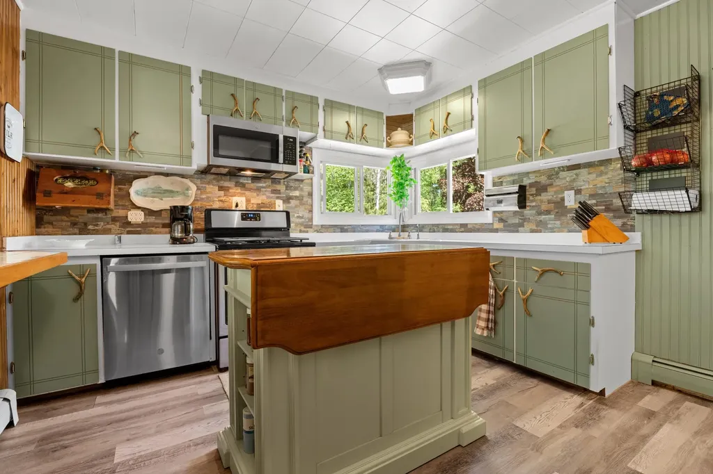 2670 Plainfield Road Plainfield Township MI 48739