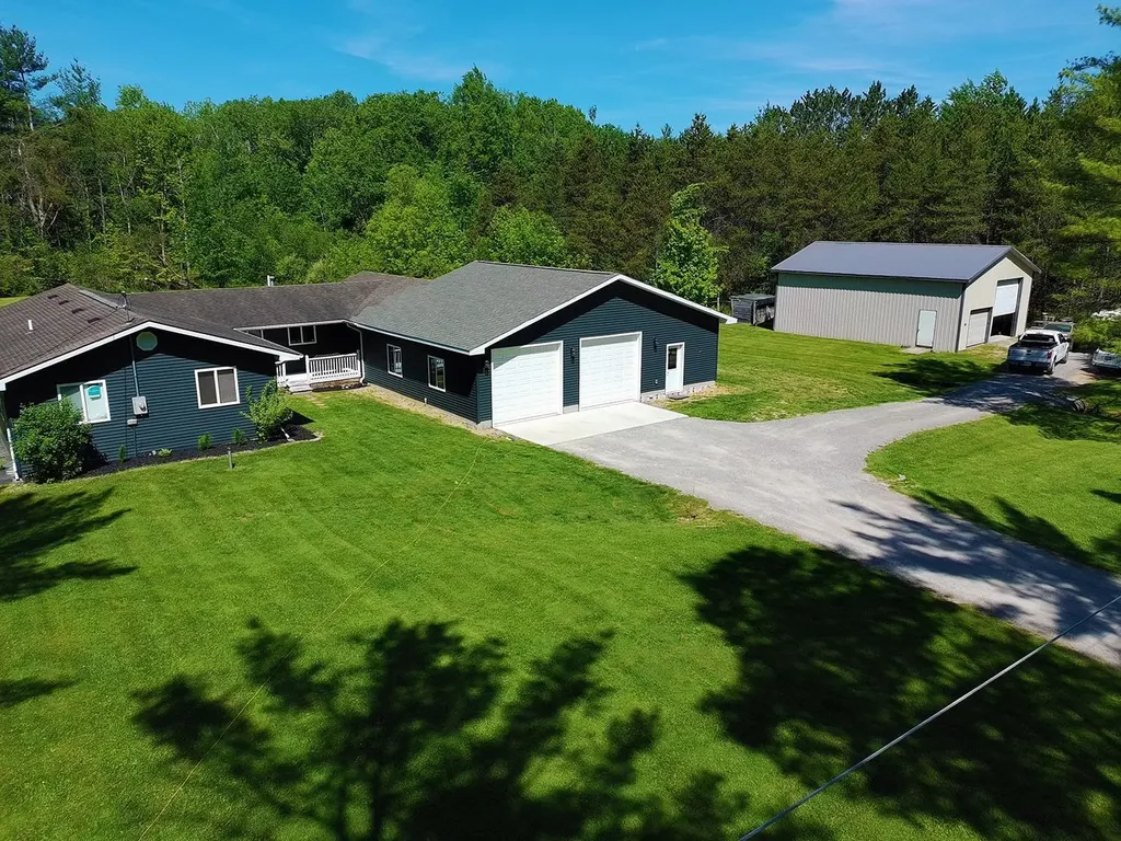 737 Sensabaugh Road Cumming Township MI 48635