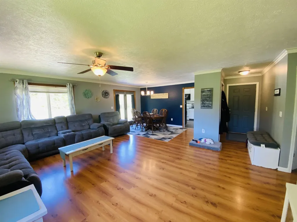 737 Sensabaugh Road Cumming Township MI 48635