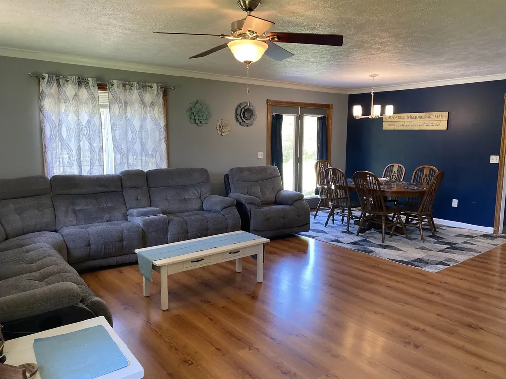 737 Sensabaugh Road Cumming Township MI 48635