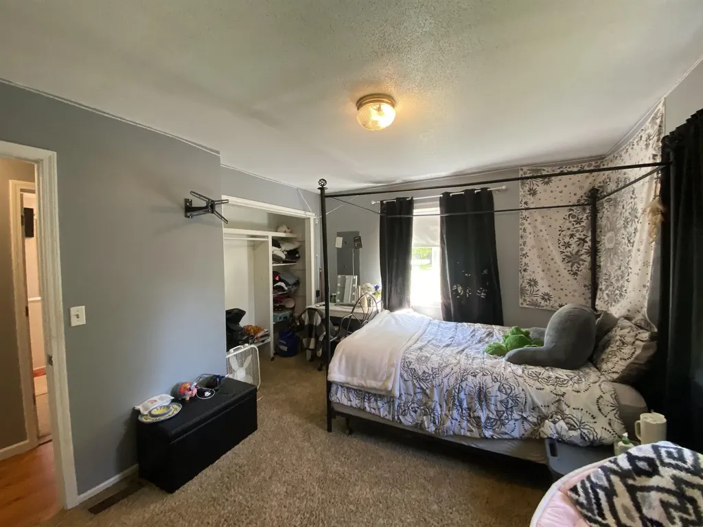 737 Sensabaugh Road Cumming Township MI 48635