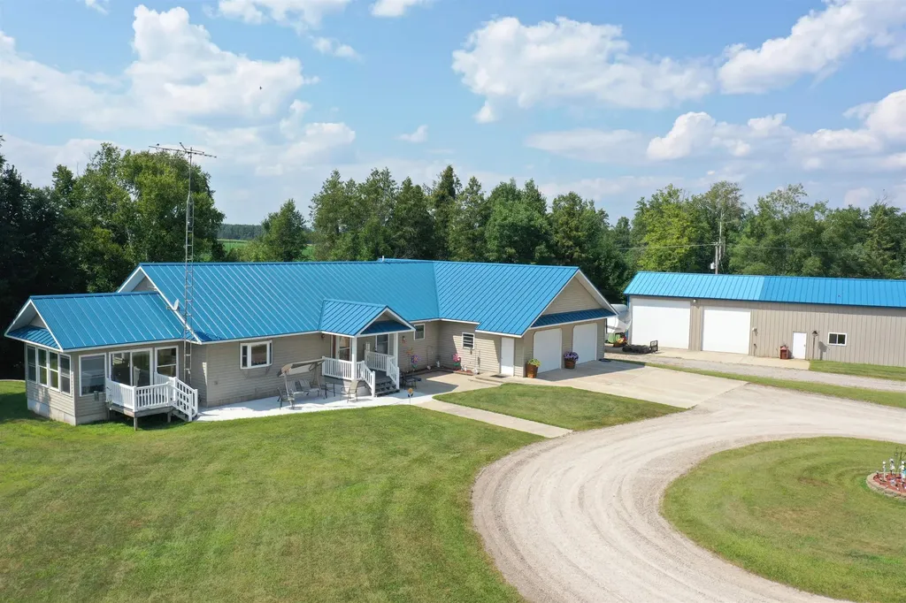 125 W Gallagher Road West Branch Township MI 48661
