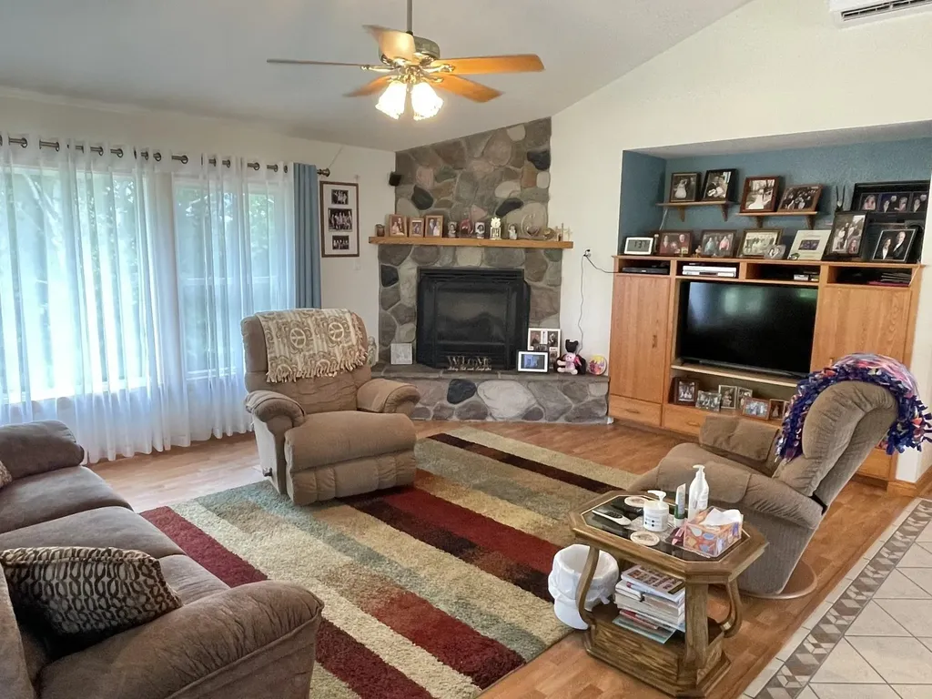 125 W Gallagher Road West Branch Township MI 48661