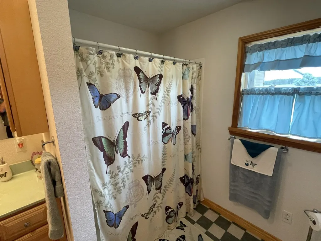 125 W Gallagher Road West Branch Township MI 48661