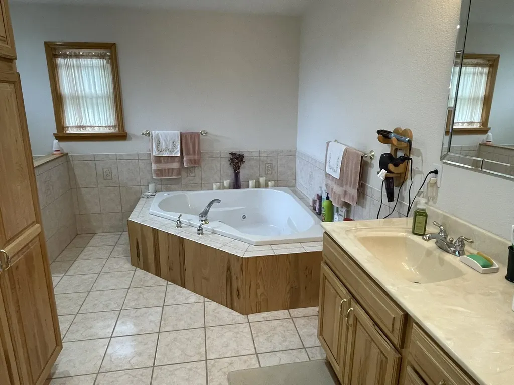 125 W Gallagher Road West Branch Township MI 48661