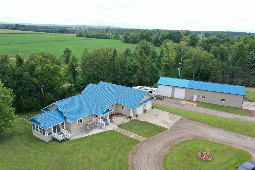 125 W Gallagher Road West Branch Township MI 48661