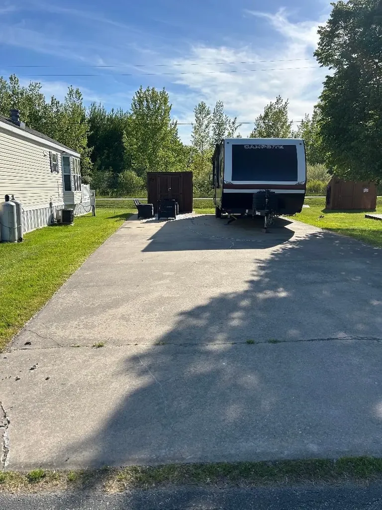 3675 E Michigan Avenue Au Gres Township MI 48703