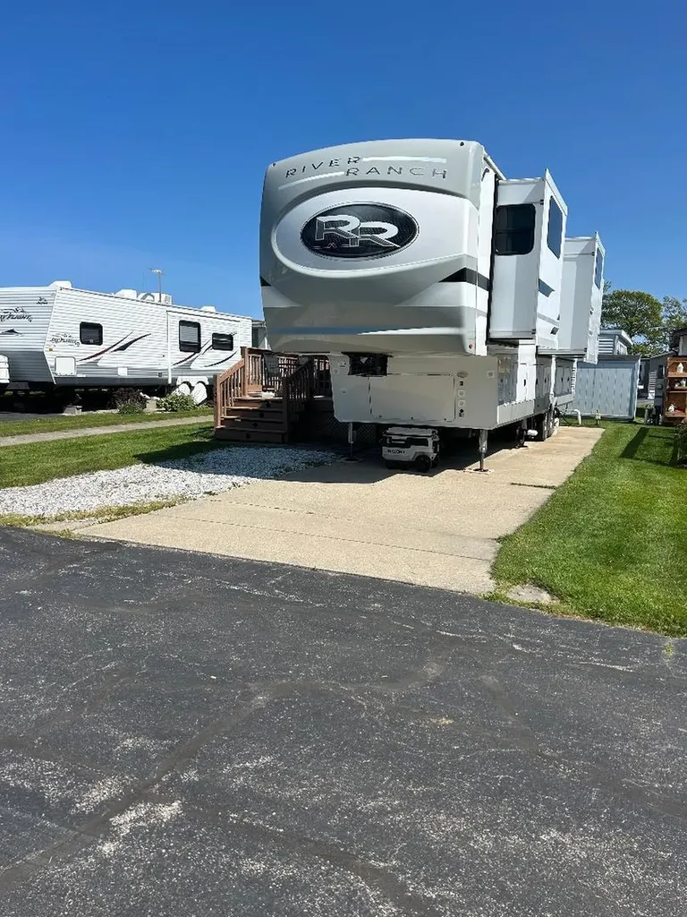 3675 E Michigan Avenue Au Gres Township MI 48703
