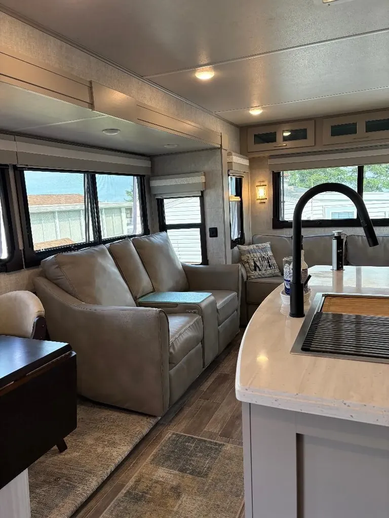 3675 E Michigan Avenue Au Gres Township MI 48703