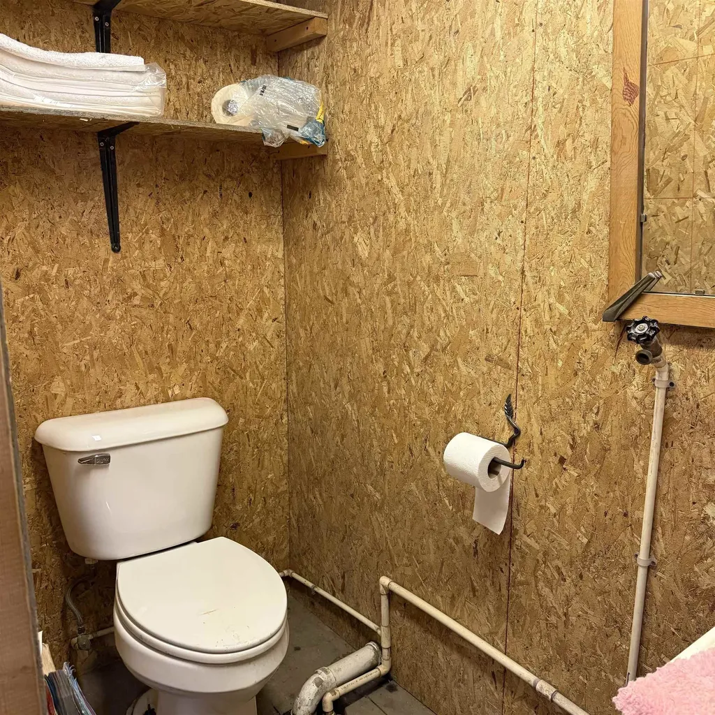 3953 Saginaw Grant Township MI 48748