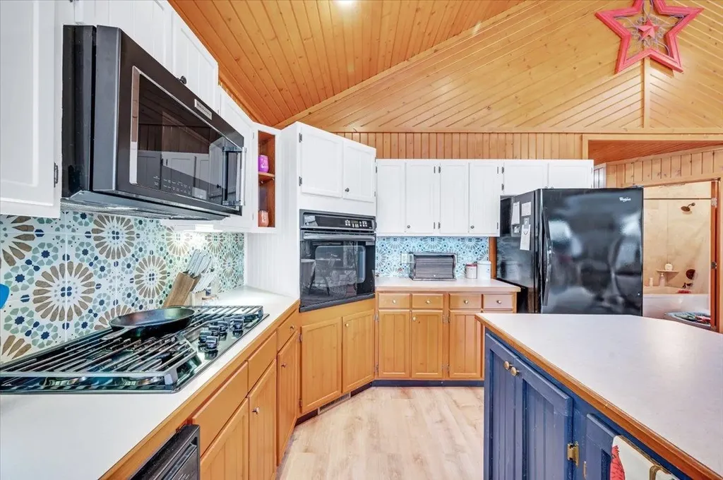 5047 Kokosing Road Plainfield Township MI 48739