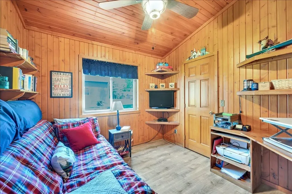 5047 Kokosing Road Plainfield Township MI 48739