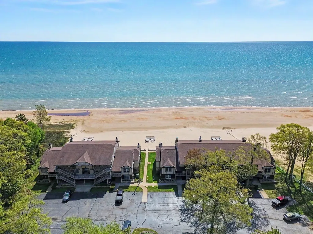 6520 N Us-23 Oscoda Charter Township MI 48750