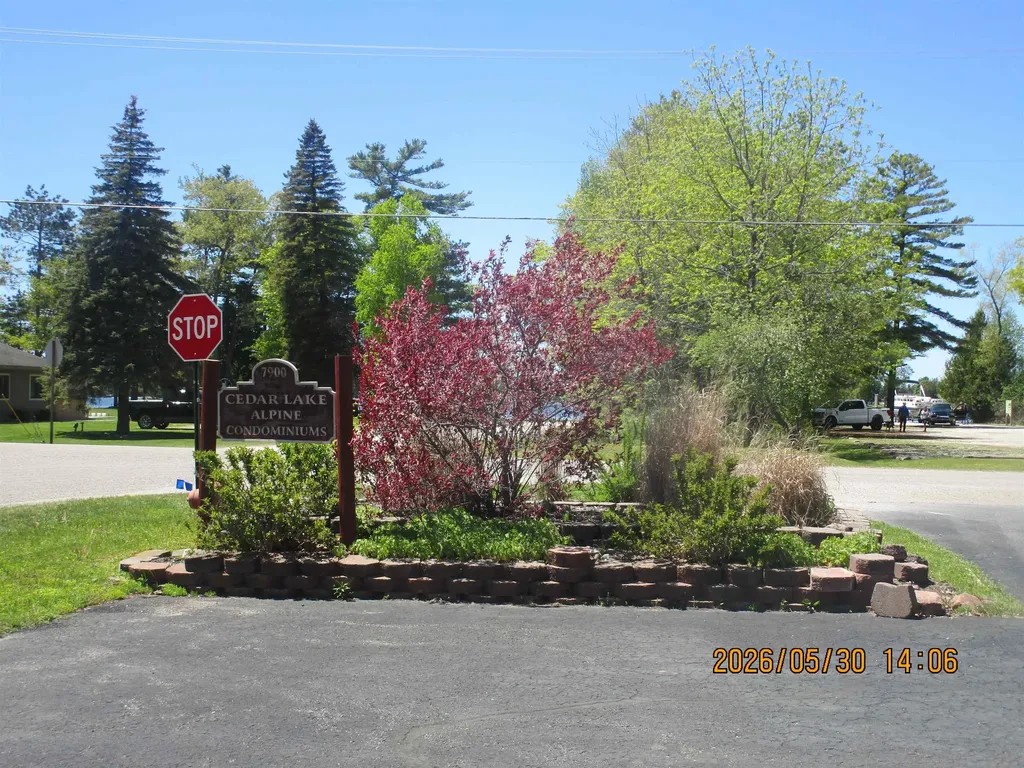 7900 E Cedar Lake Drive Oscoda Charter Township MI 48738