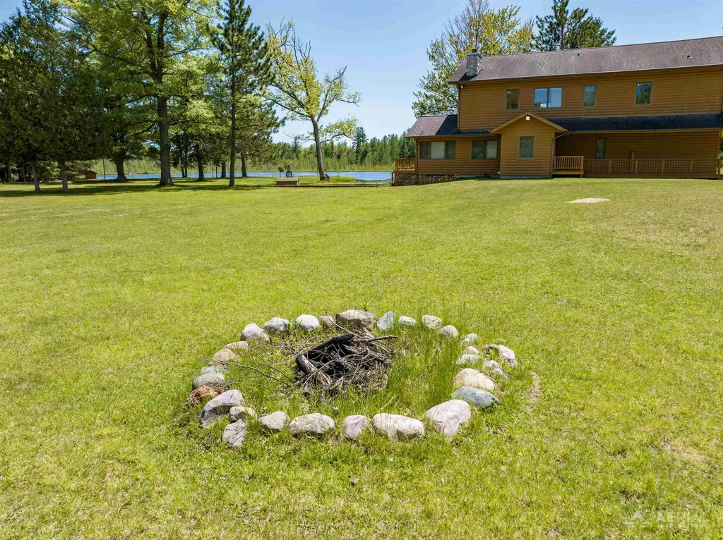 4950 Berry Road Foster Township MI 48661