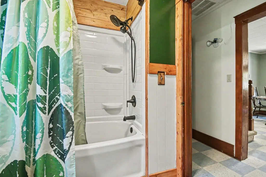 220 2nd Avenue Tawas Township MI 48763