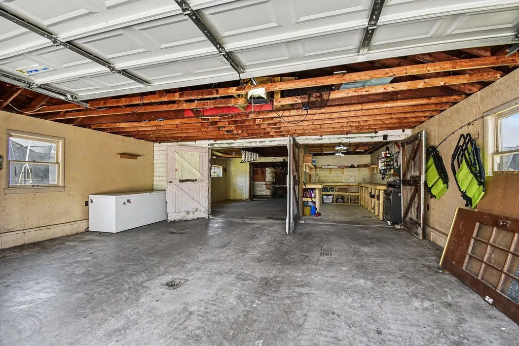 220 2nd Avenue Tawas Township MI 48763