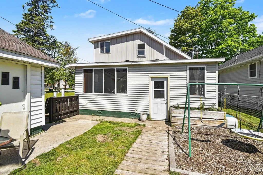 220 2nd Avenue Tawas Township MI 48763