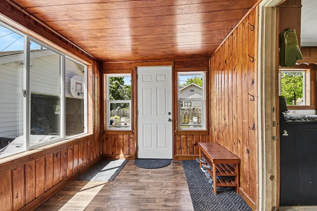 220 2nd Avenue Tawas Township MI 48763