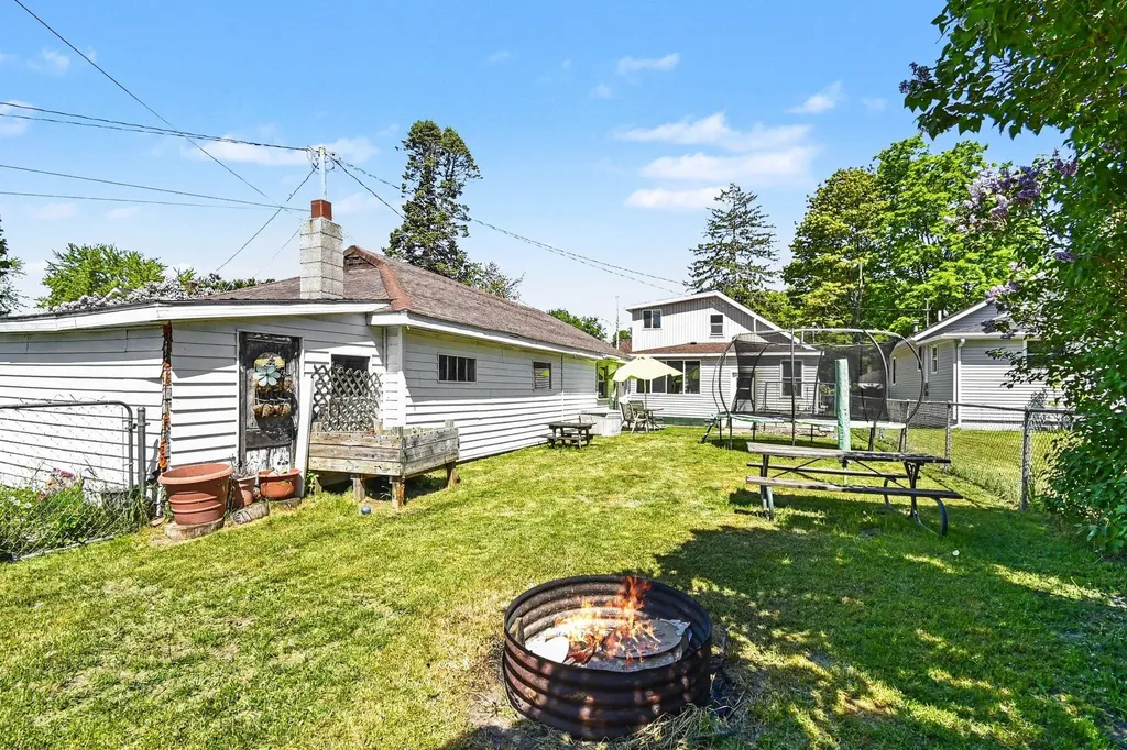 220 2nd Avenue Tawas Township MI 48763