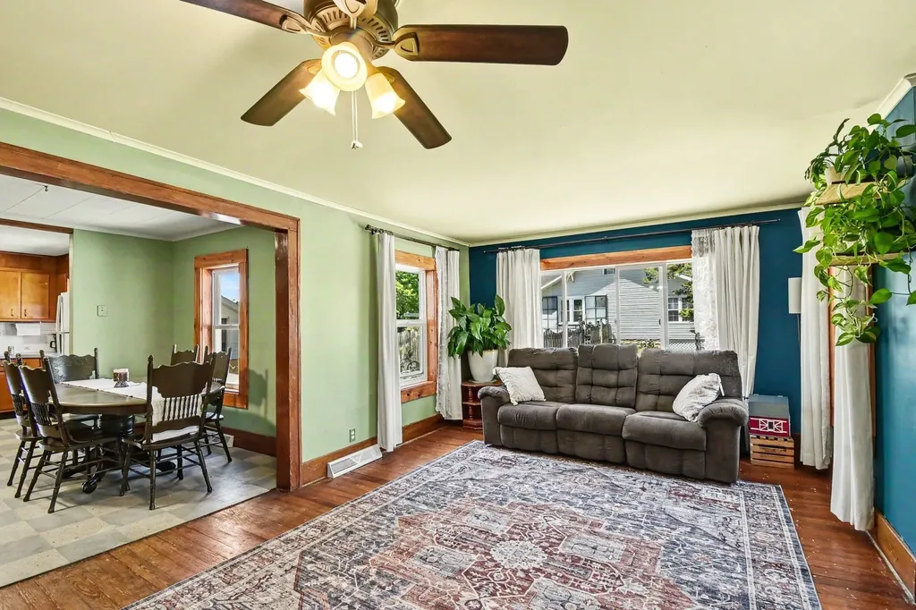 220 2nd Avenue Tawas Township MI 48763