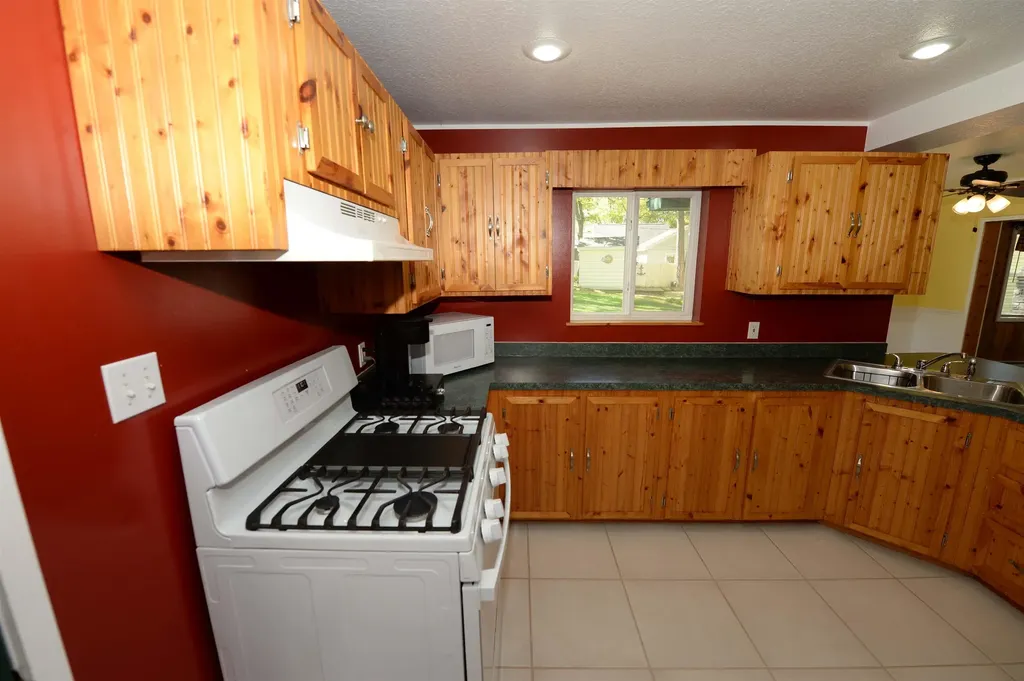 7235 Loud Drive Oscoda Charter Township MI 48750
