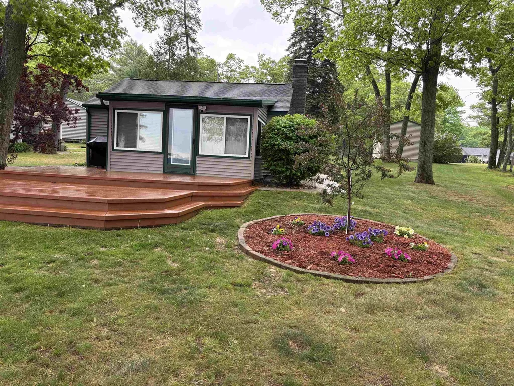 7235 Loud Drive Oscoda Charter Township MI 48750