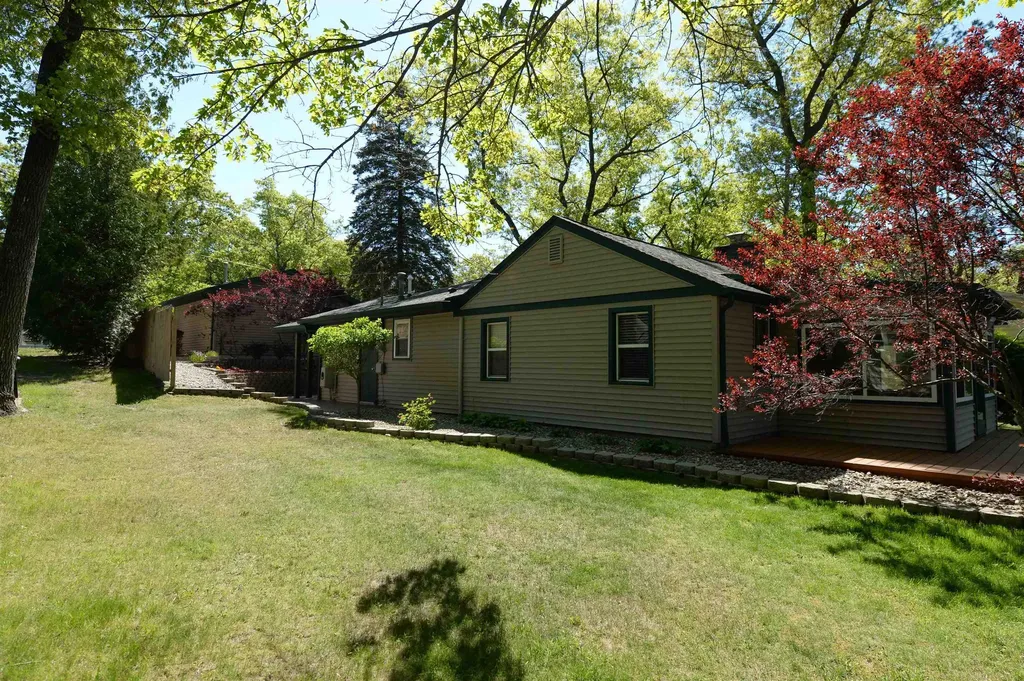 7235 Loud Drive Oscoda Charter Township MI 48750