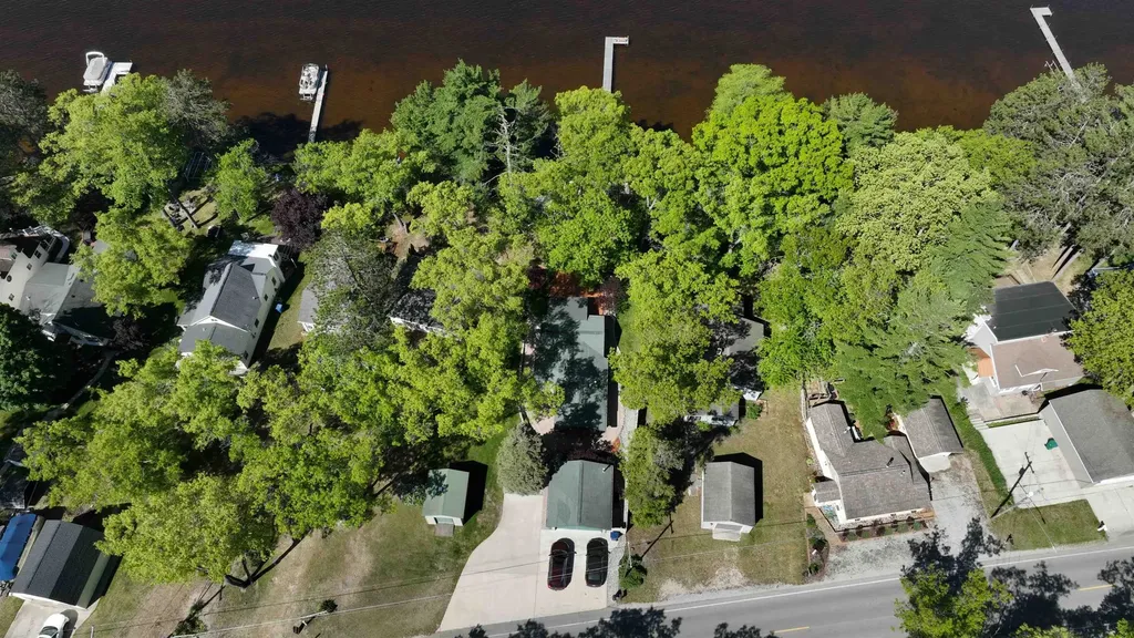 7235 Loud Drive Oscoda Charter Township MI 48750