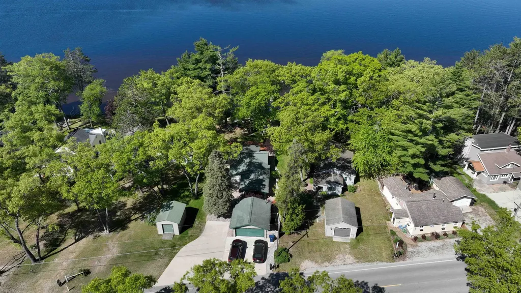 7235 Loud Drive Oscoda Charter Township MI 48750