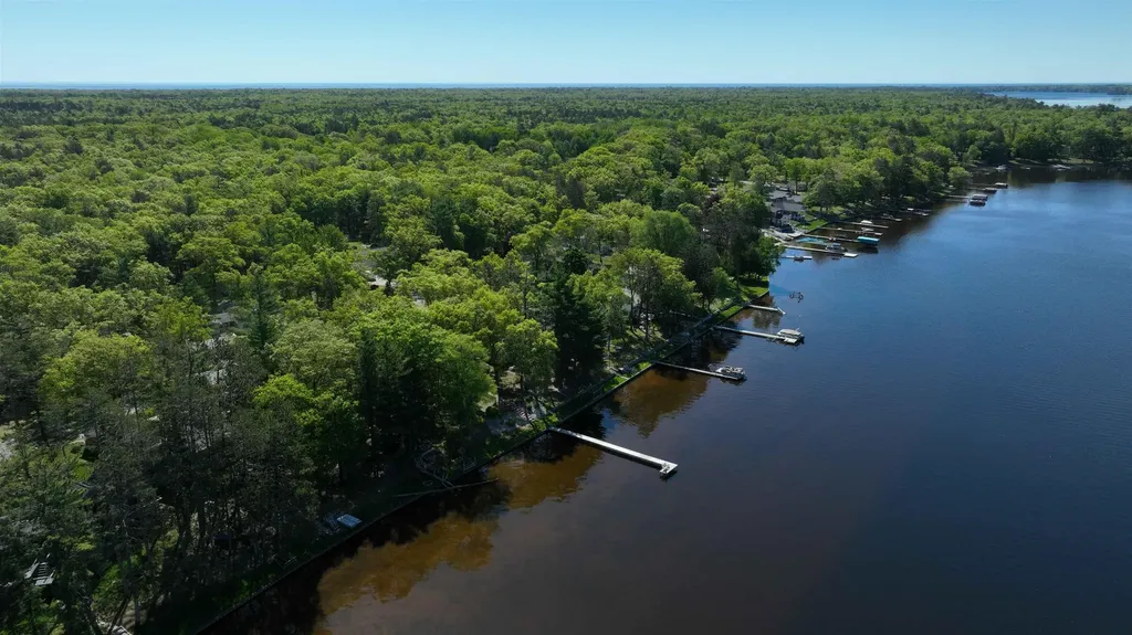 7235 Loud Drive Oscoda Charter Township MI 48750