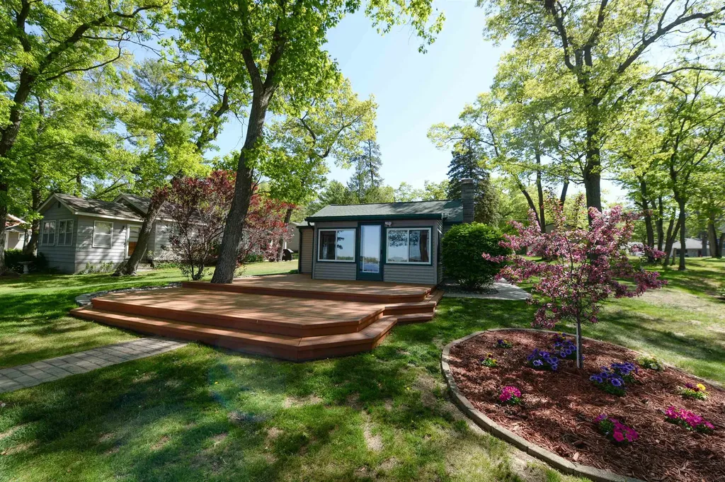 7235 Loud Drive Oscoda Charter Township MI 48750