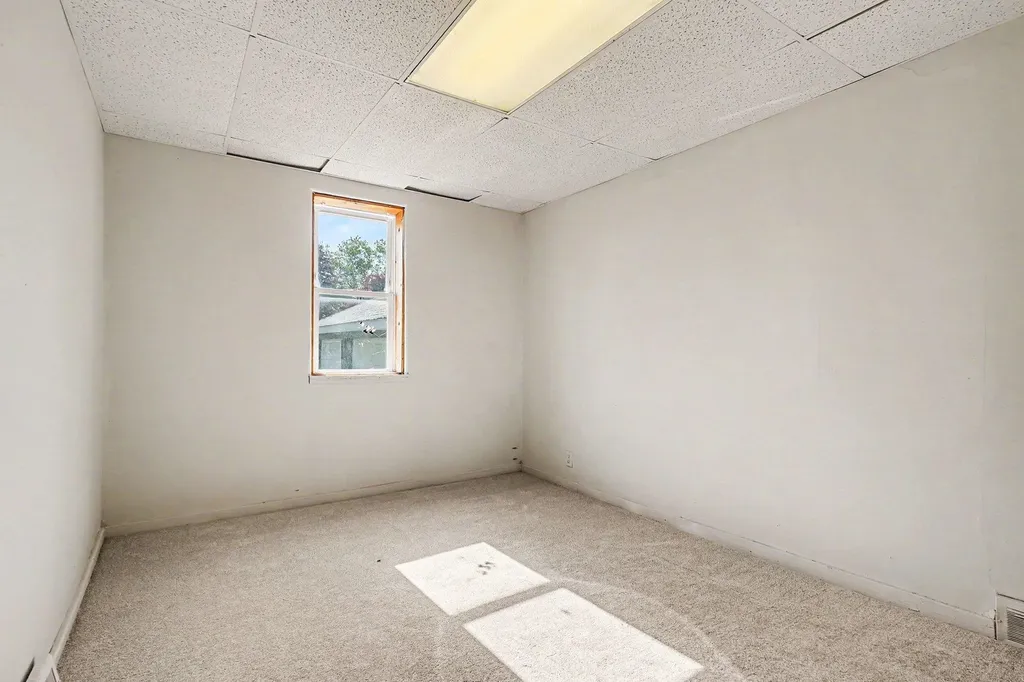 214 W 2nd Street Pinconning Township MI 48650