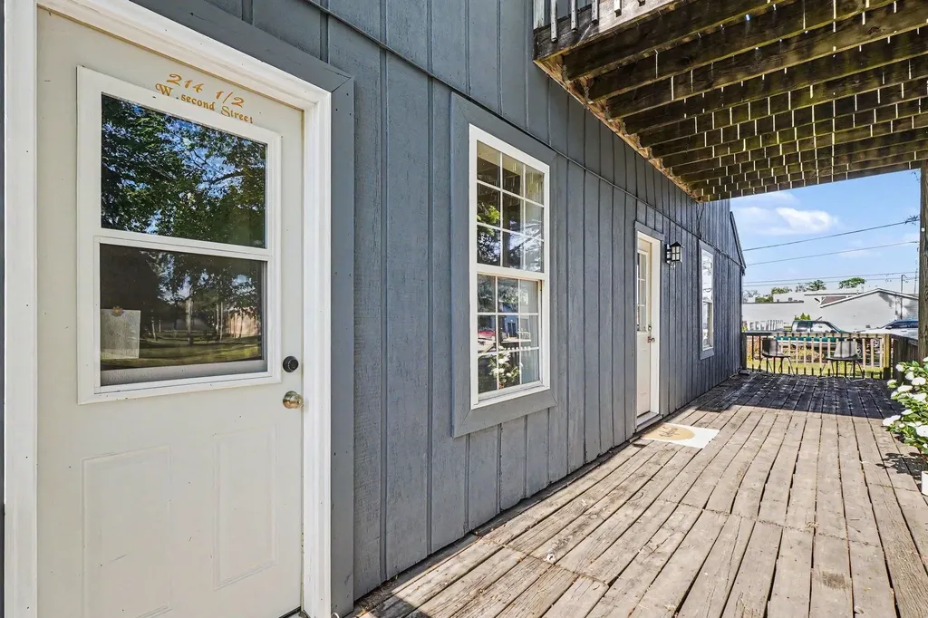 214 W 2nd Street Pinconning Township MI 48650