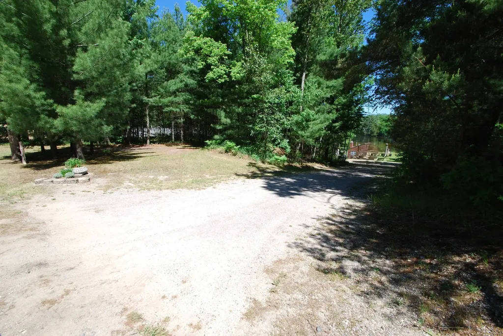 3672 Longue Road Foster Township MI 48661