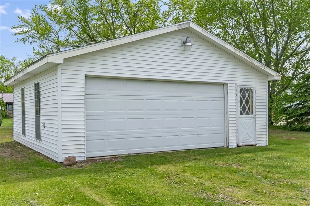 418 East Main Street Plainfield Township MI 48739