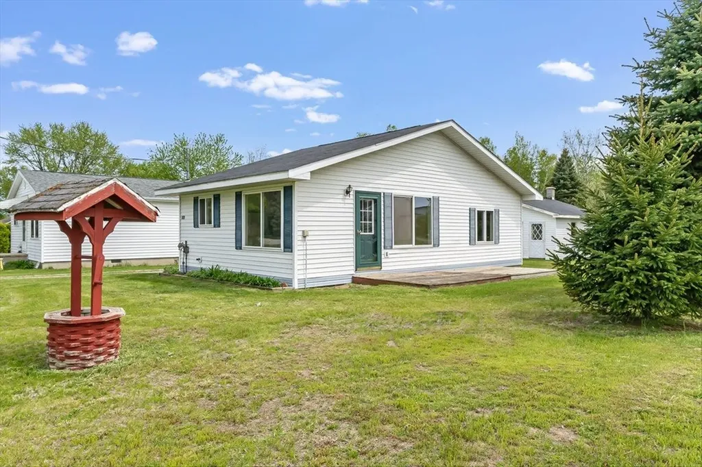 418 East Main Street Plainfield Township MI 48739