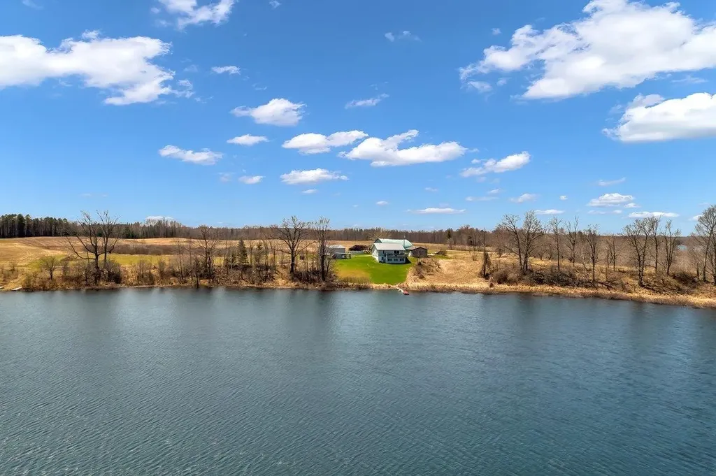 4374 E County Line Road Plainfield Township MI 48739