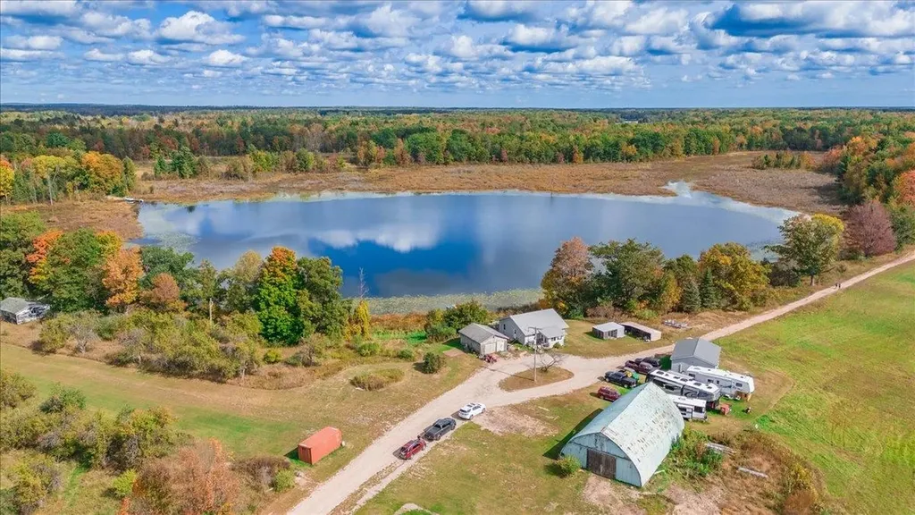 4374 E County Line Road Plainfield Township MI 48739