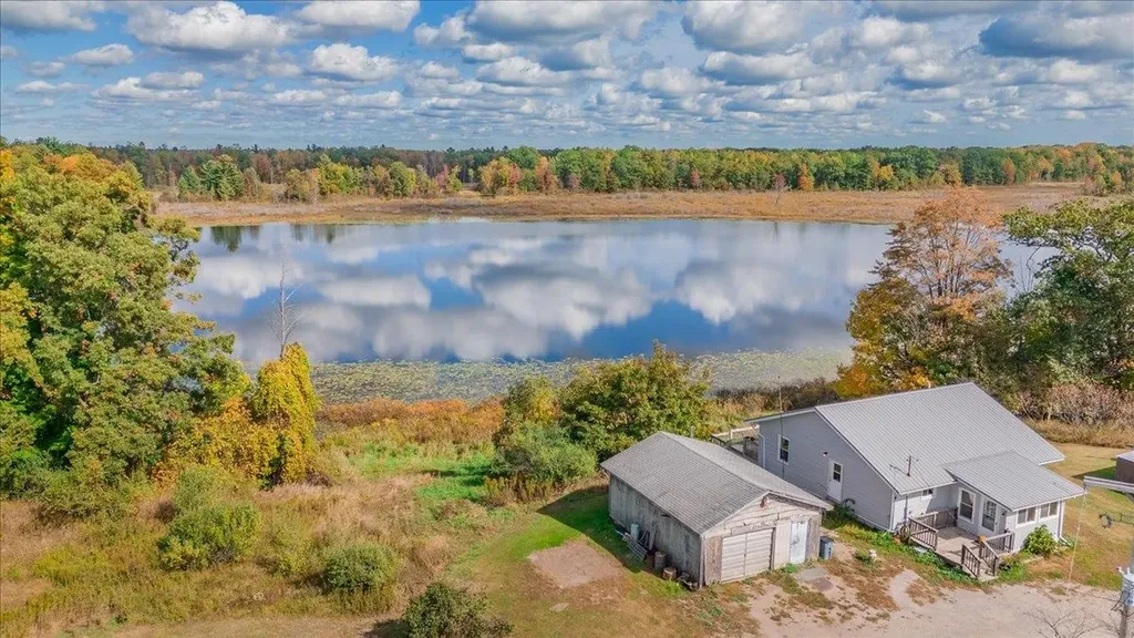 4374 E County Line Road Plainfield Township MI 48739