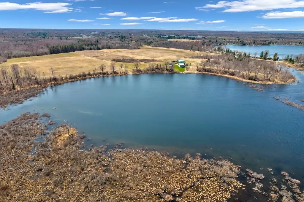 4374 E County Line Road Plainfield Township MI 48739