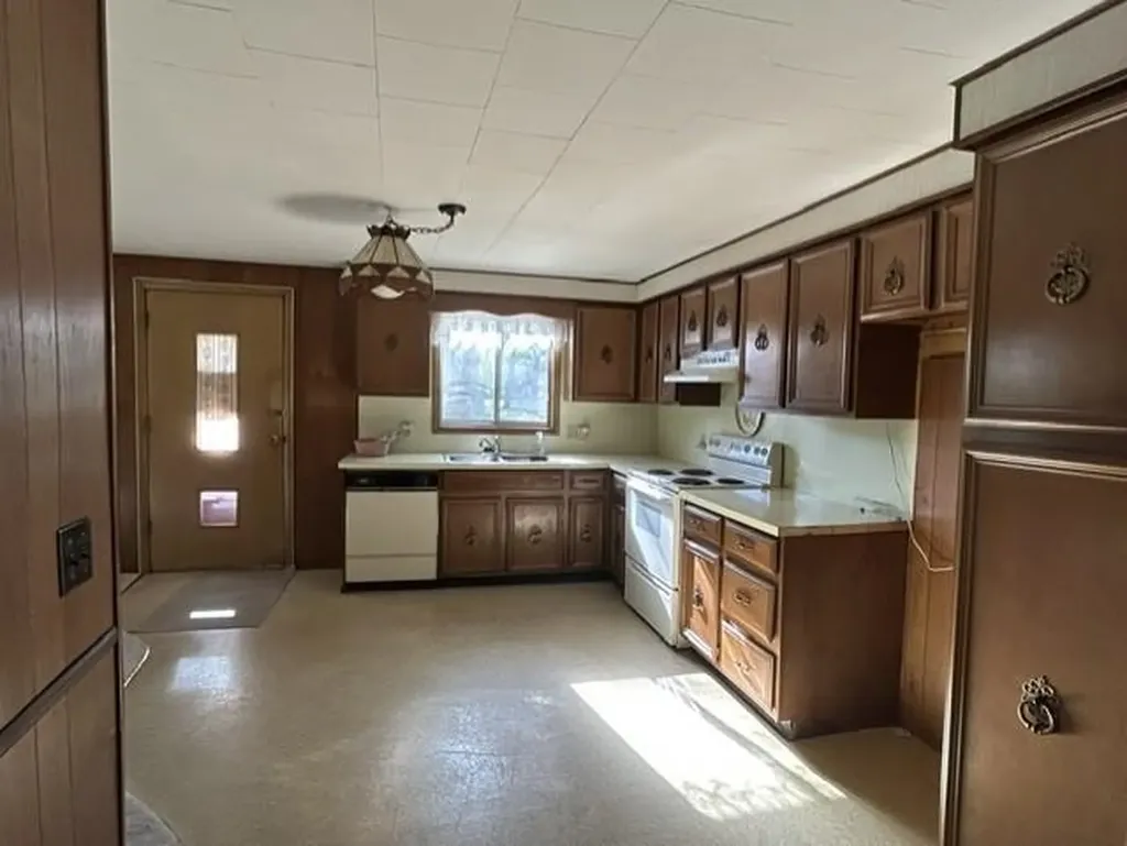 481 Baldwin Resort Road Baldwin Township MI 48730