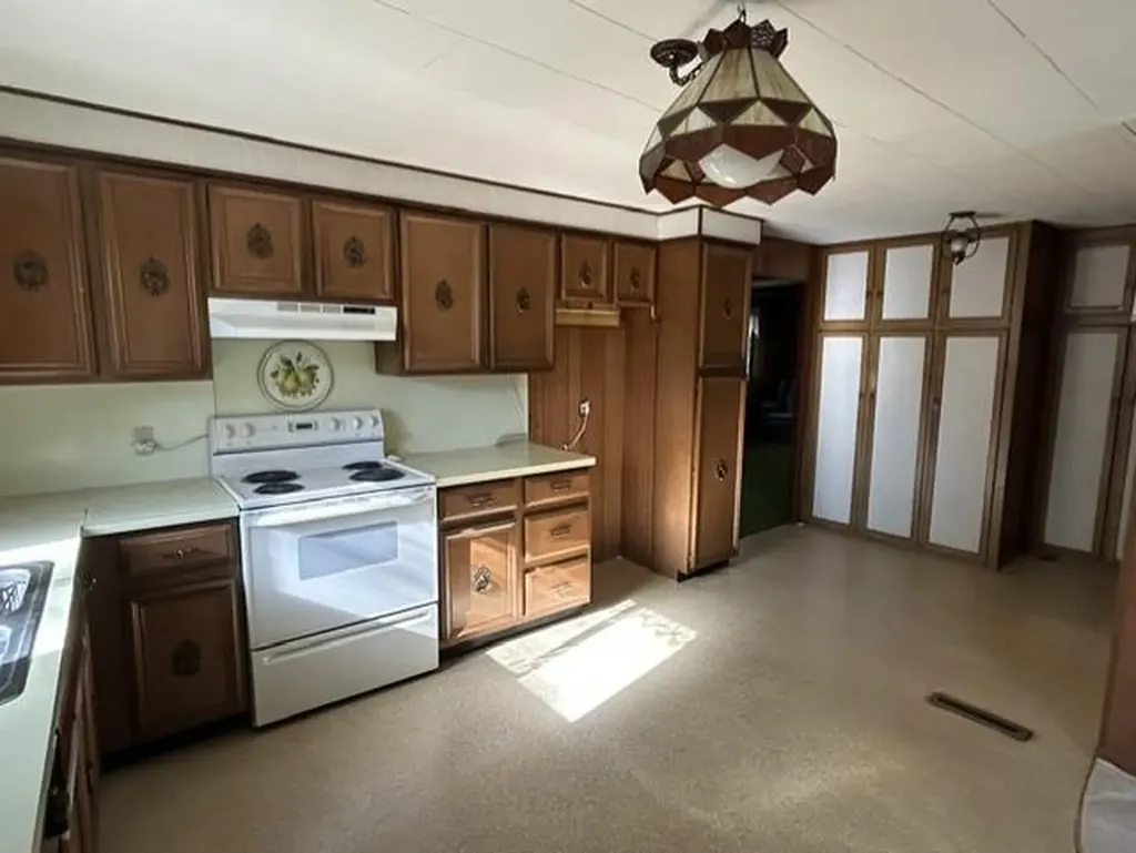 481 Baldwin Resort Road Baldwin Township MI 48730