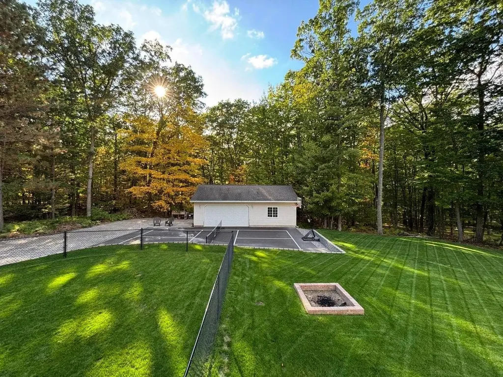10603 Tall Oaks Court Gerrish Township MI 48653