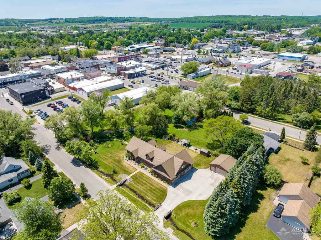 173 N Second Street West Branch Township MI 48661
